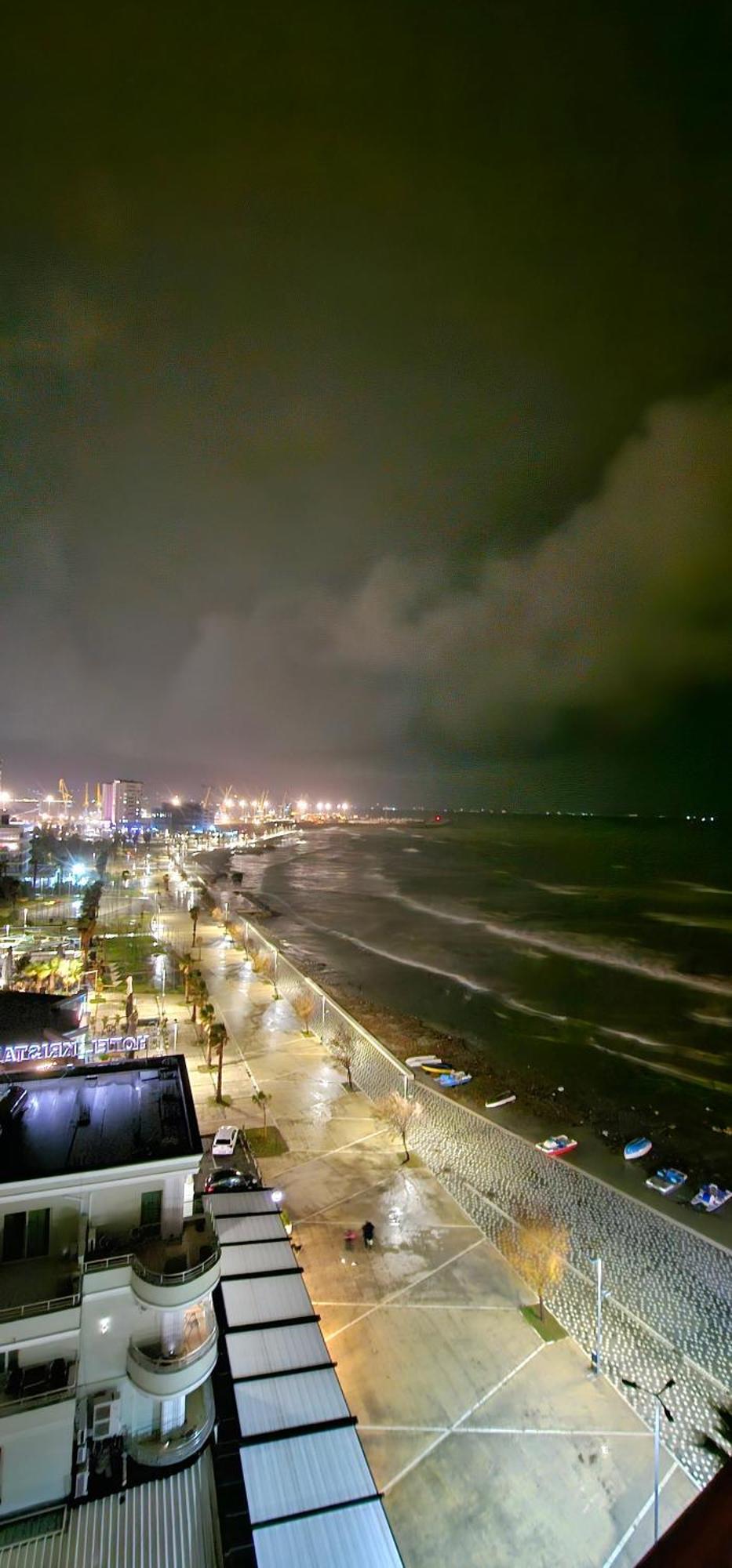 Premium , Marina , Center , Beachfront Durrës Exterior foto